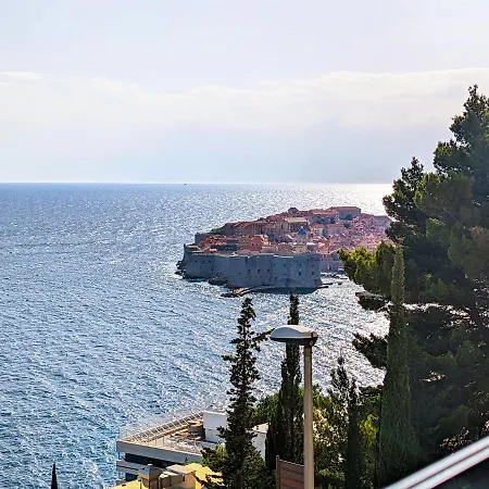 Beyond Breathtaking Modern Sir Perfect Lejlighed *