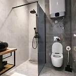 Beyond Breathtaking Modern Sir Perfect Apartman