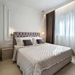 Beyond Breathtaking Modern Sir Perfect Apartman *