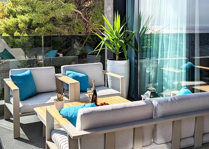 Beyond Breathtaking Modern Sir Perfect * ドゥブロブニク